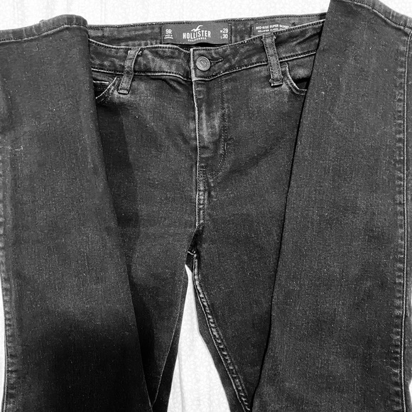 Hollister Denim - Hollister black denim jeans. Full Disclosure right side front pant leg has flaws